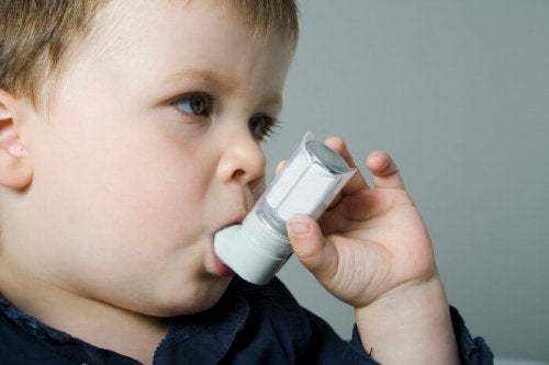 Como actuar ante un ataque de asma en niños